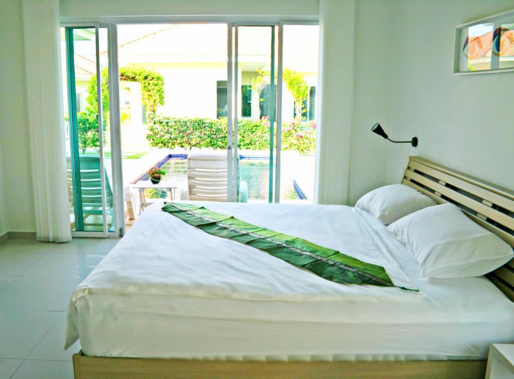 Garden Hills Villa Resort Cha-Am Room photo