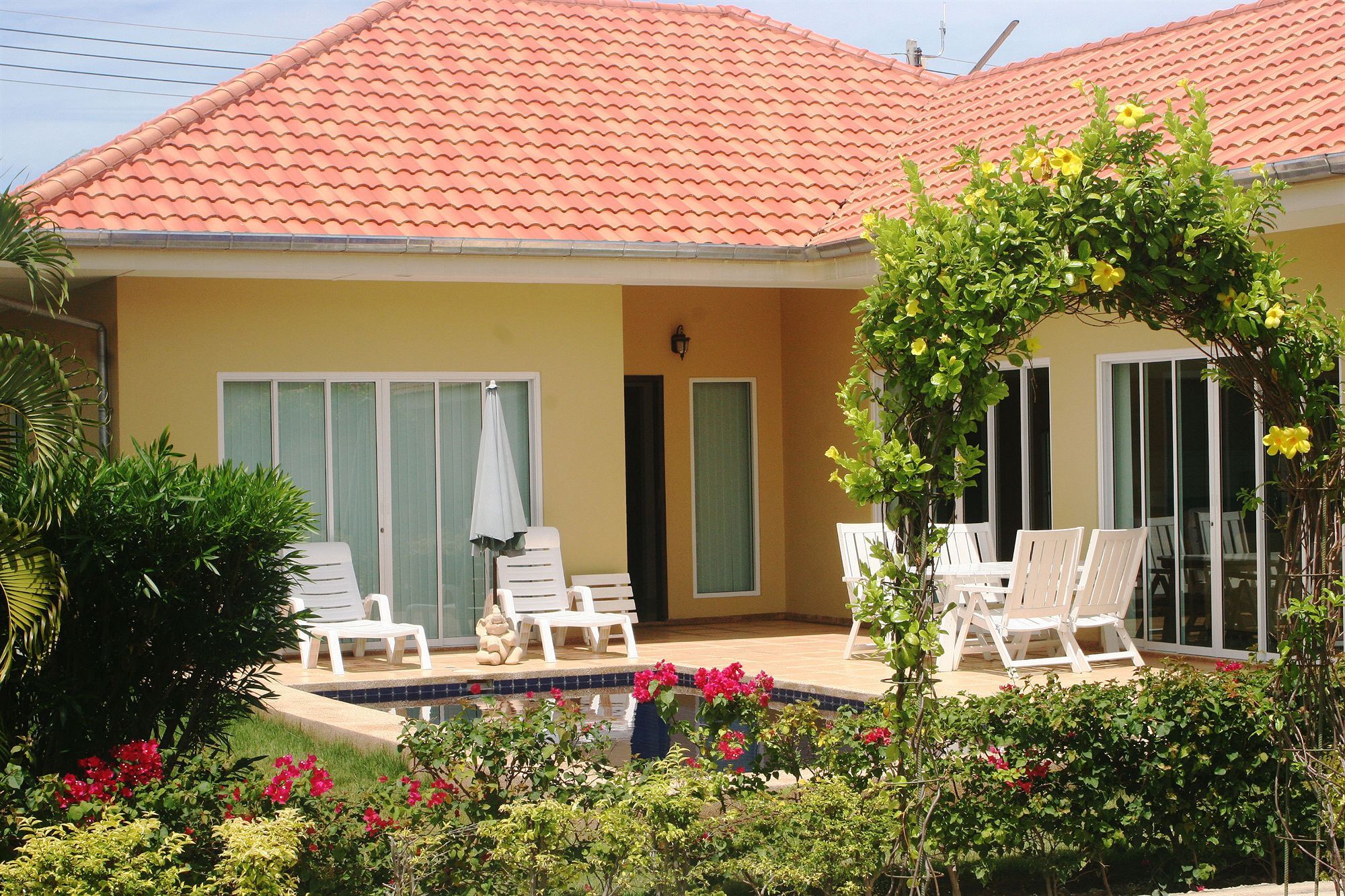 Garden Hills Villa Resort Cha-Am Exterior photo
